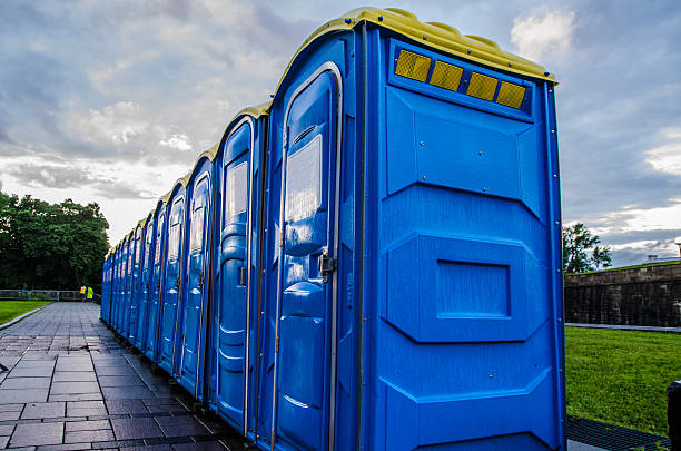 Best High-end porta potty rental  in Poteet, TX